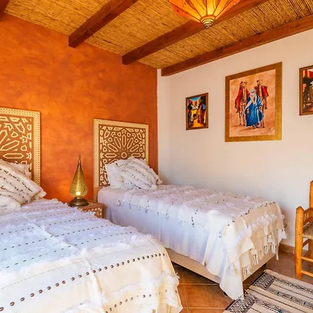 Oasis Gale - Luxury With Private Pool, Ac, Free Wifi, 5 Min From The *